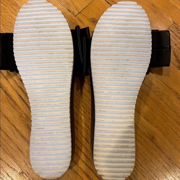 Kate Spade Black Bow Flats - Picture 9 of 9